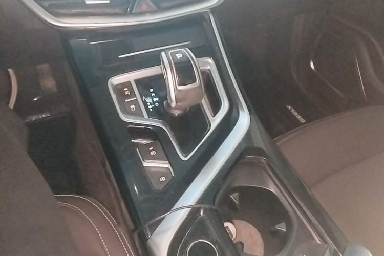 Used Geely Auto Jiajie 2019 1.5TD MHEV DCT Luxury Edition Gear Lever