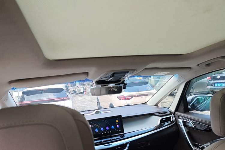 Used Geely Auto Jiajie 2019 1.5TD MHEV DCT Luxury Edition Headliner