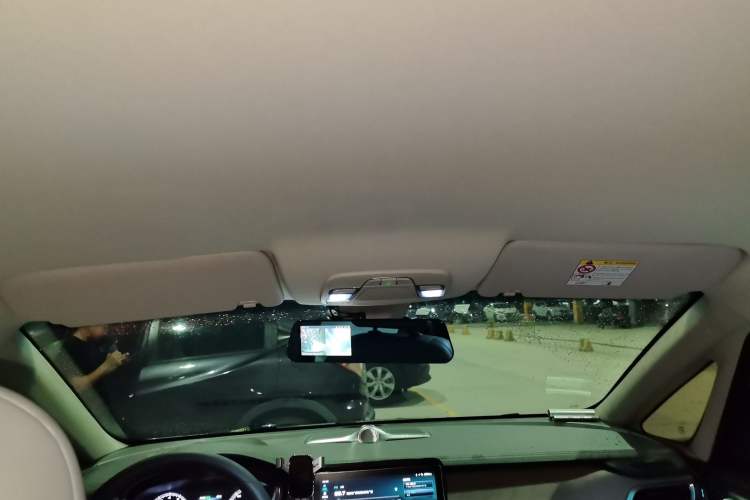Used Geely Auto Jiajie 2019 1.8TD Automatic Enjoyment Model Headliner
