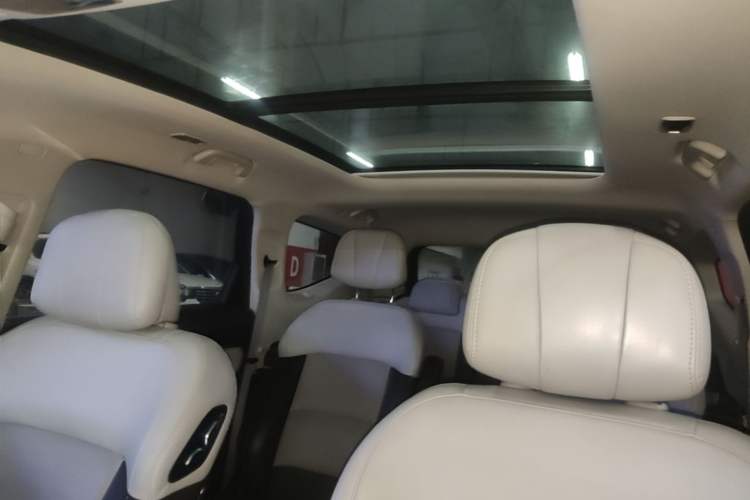 Used Geely Auto Jiajie 2019 1.5TD MHEV DCT Luxury Edition Headliner