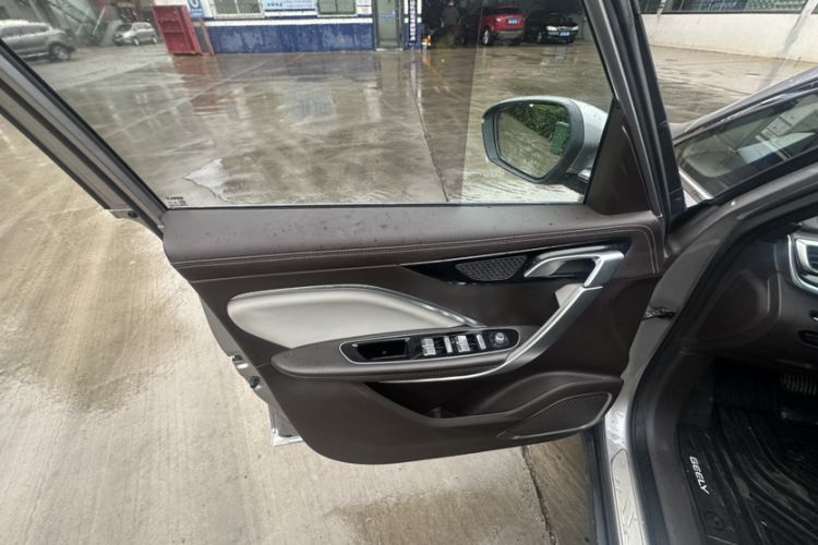 Used Geely Auto Jiajie 2019 1.5TD MHEV DCT Luxury Edition Interior 12