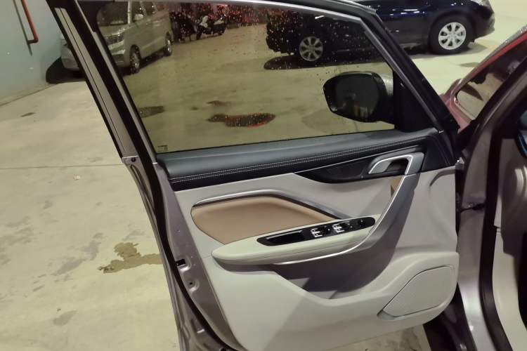 Used Geely Auto Jiajie 2019 1.8TD Automatic Enjoyment Model Left Front Door Interior