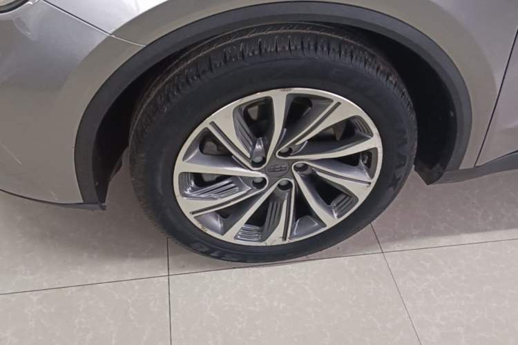 Used Geely Auto Jiajie 2019 1.5TD MHEV DCT Luxury Edition Left Front Wheel Hub
