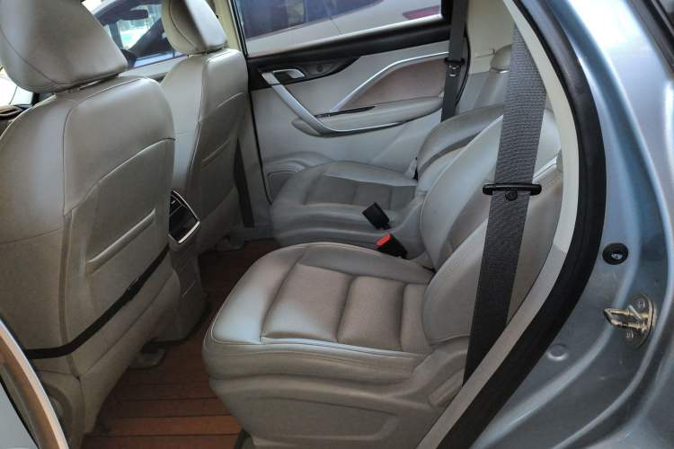 Used Geely Auto Jiajie 2019 1.8TD Automatic Enjoyment Model Left Rear Seat