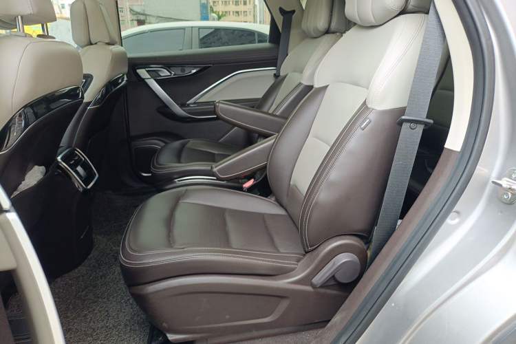 Used Geely Auto Jiajie 2019 1.5TD MHEV DCT Luxury Edition Left Rear Seat
