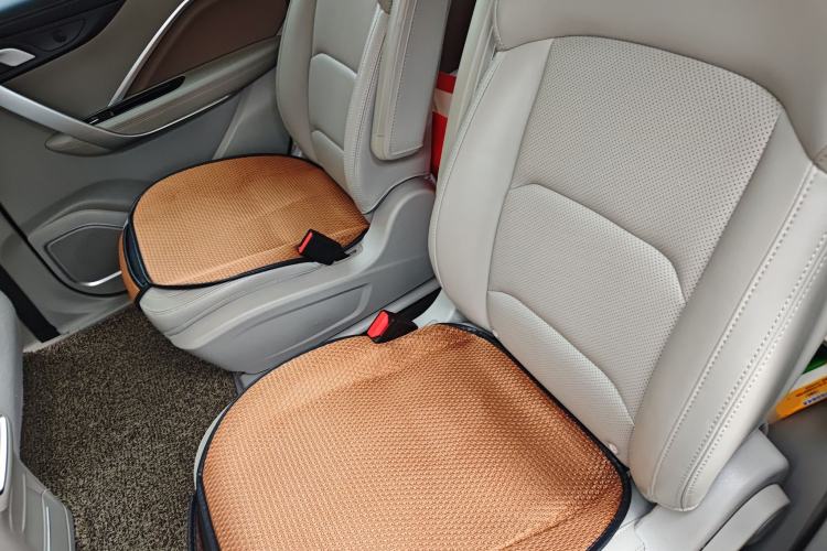 Used Geely Auto Jiajie 2019 1.8TD Automatic Enjoyment Model Left Rear Seat