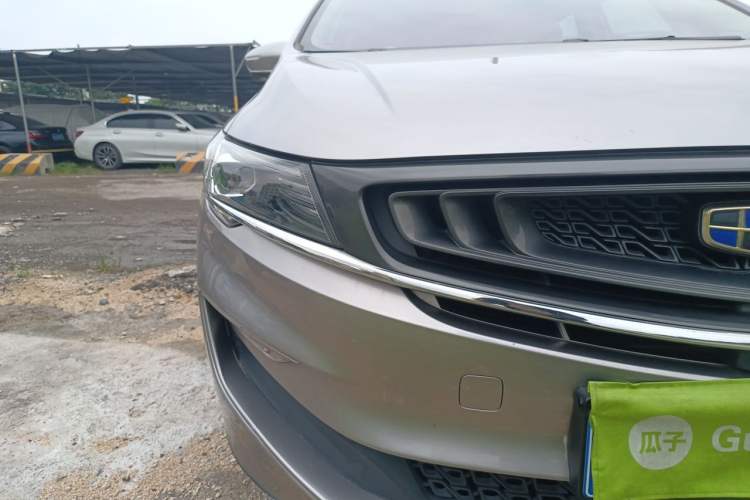 Used Geely Auto Jiajie 2019 1.5TD MHEV DCT Deluxe Edition Right Front Headlight
