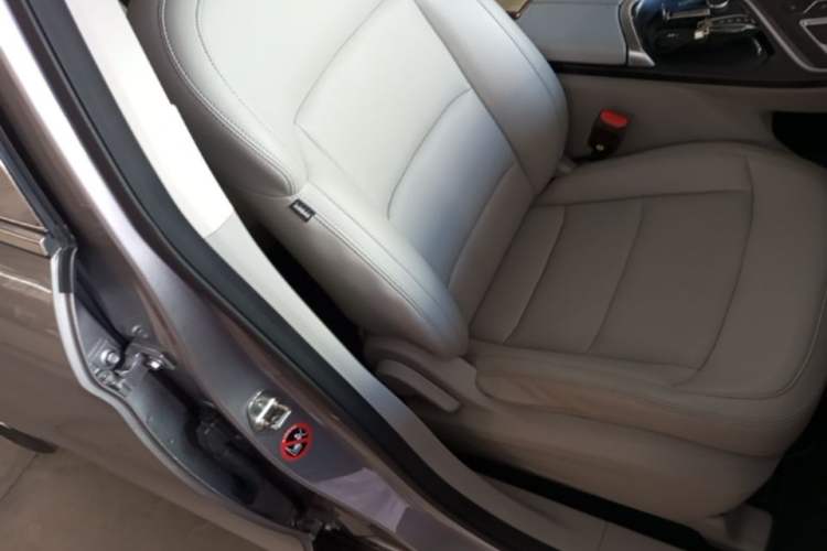 Used Geely Auto Jiajie 2019 1.8TD Automatic Enjoyment Model Right Front Seat