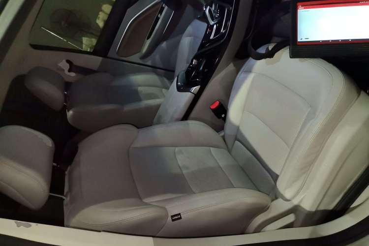 Used Geely Auto Jiajie 2019 1.8TD Automatic Enjoyment Model Right Front Seat