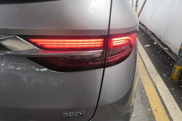 Used Geely Auto Jiajie 2019 1.5TD MHEV DCT Luxury Edition Right Rear Taillight
