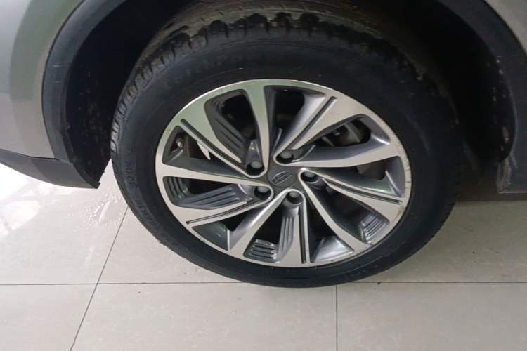 Used Geely Auto Jiajie 2019 1.5TD MHEV DCT Luxury Edition Right Rear Wheel Hub