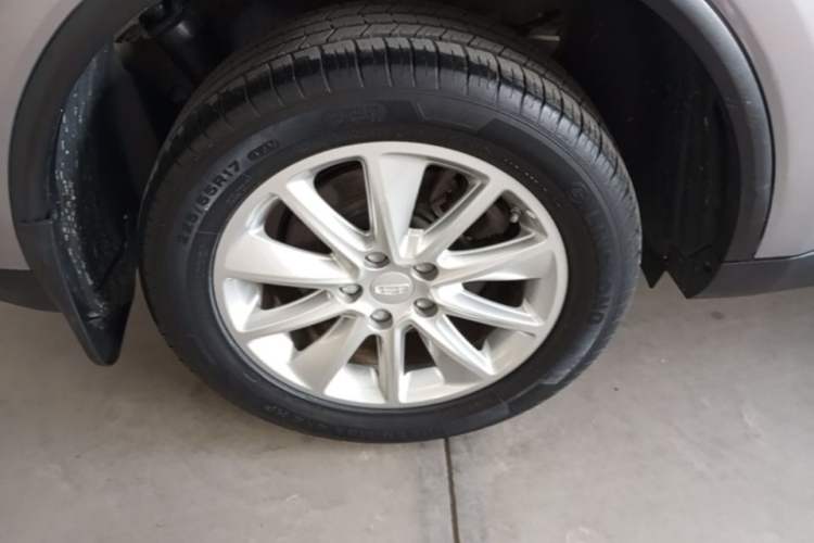 Used Geely Auto Jiajie 2019 1.8TD Automatic Enjoyment Model Right Rear Wheel Hub