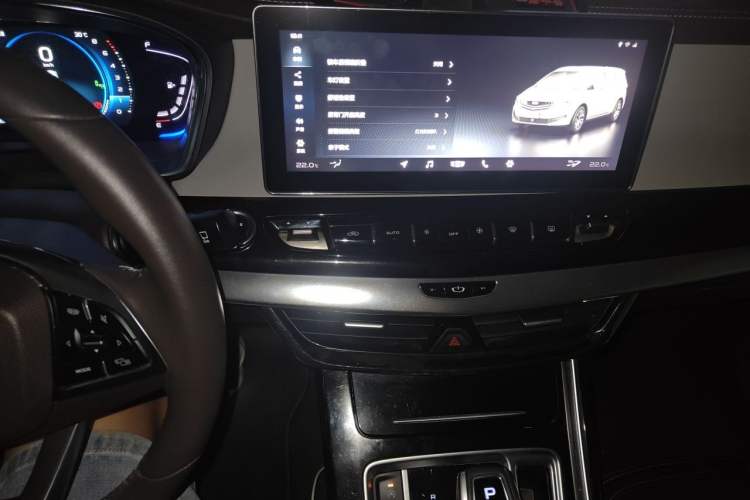 Used Geely Auto Jiajie 2019 1.5TD MHEV DCT Luxury Edition Audio And AC Panel