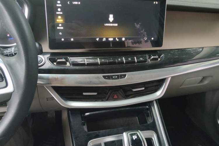 Used Geely Auto Jiajie 2019 1.8TD Automatic Enjoyment Model Audio And AC Panel