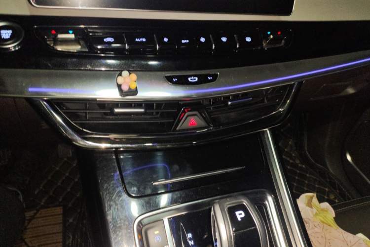 Used Geely Auto Jiajie 2019 1.5TD MHEV DCT Yaoxiang Edition Audio And AC Panel