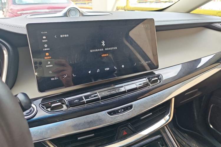 Used Geely Auto Jiajie 2019 1.5TD MHEV DCT Deluxe Edition Audio And AC Panel