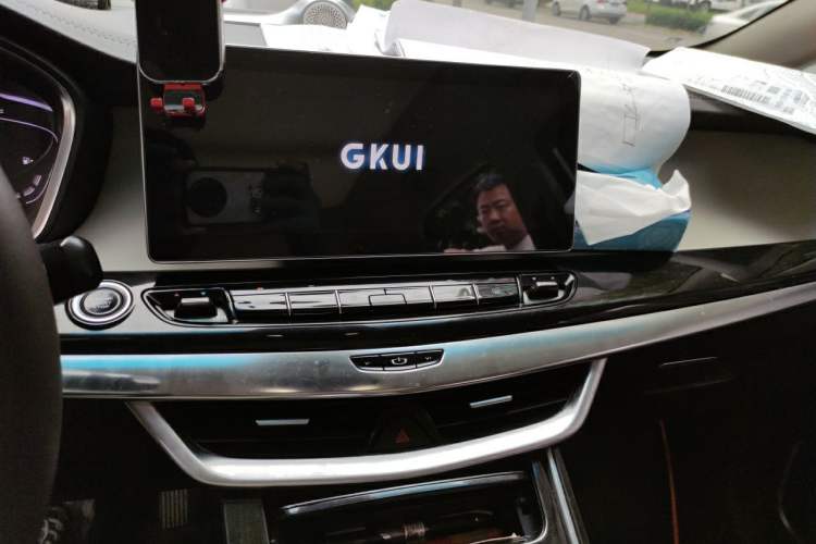Used Geely Auto Jiajie 2019 1.5TD MHEV DCT Luxury Edition Audio And AC Panel