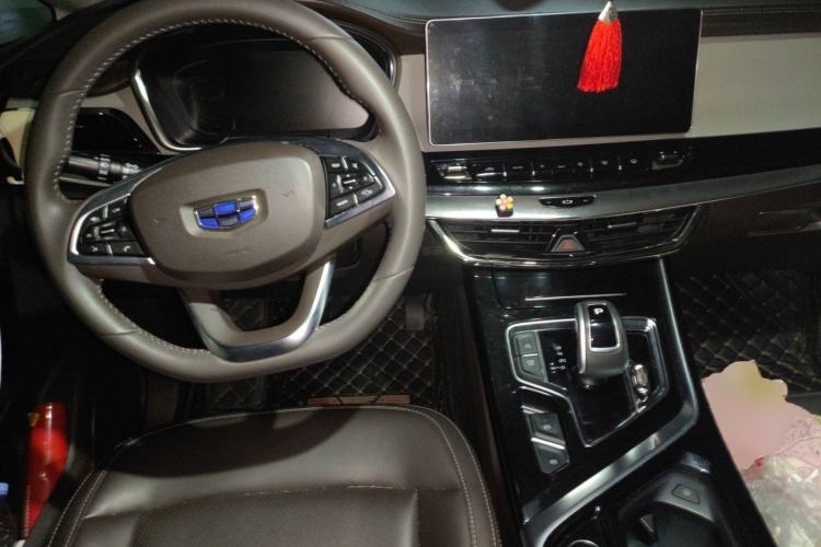 Used Geely Auto Jiajie 2019 1.5TD MHEV DCT Yaoxiang Edition Center Console