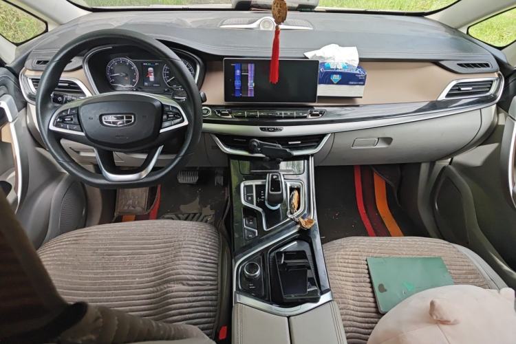 Used Geely Auto Jiajie 2019 1.8TD Automatic Enjoyment Model Center Console