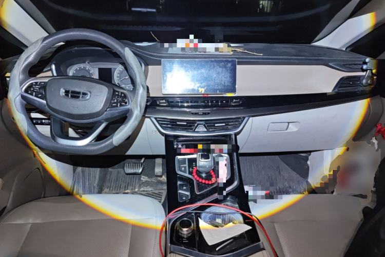 Used Geely Auto Jiajie 2019 1.8TD Automatic Enjoyment Model Center Console
