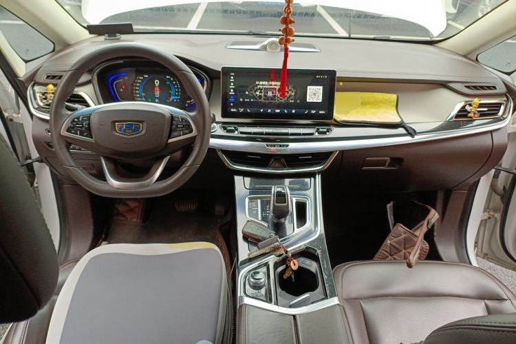 Used Geely Auto Jiajie 2019 1.5TD MHEV DCT Deluxe Edition Center Console