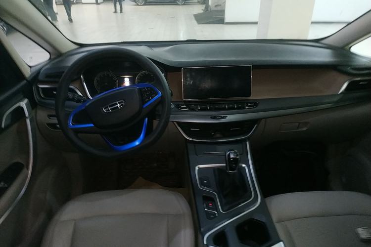 Used Geely Auto Jiajie 2019 1.5TD Manual Comfort Model Center Console