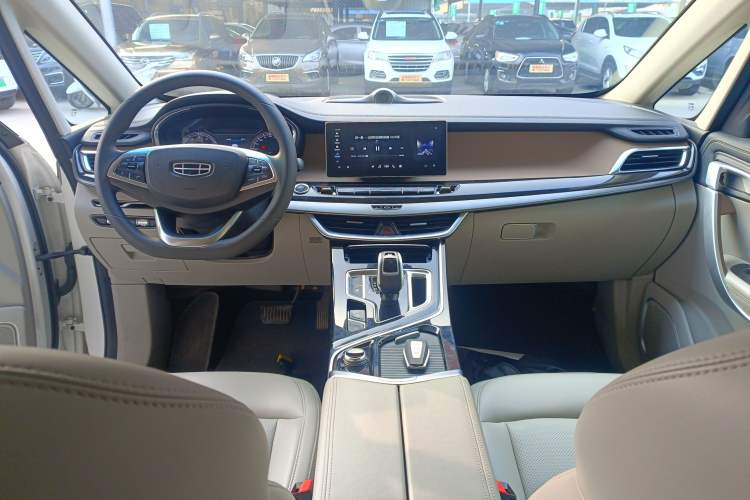 Used Geely Auto Jiajie 2019 1.8TD Automatic Enjoyment Model Center Console