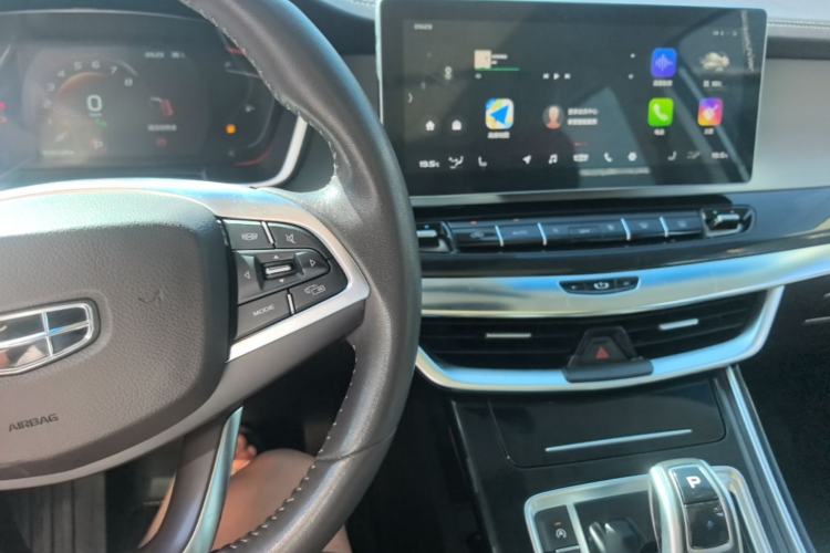 Used Geely Auto Jiajie 2019 1.5TD MHEV DCT Deluxe Edition Center Console
