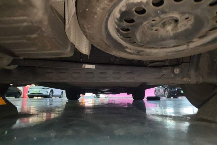 Used Geely Auto Jiajie 2019 1.5TD MHEV DCT Deluxe Edition Chassis Rear