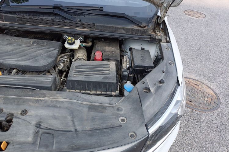 Used Geely Auto Jiajie 2019 1.8TD Automatic Zhaoxiang Model Engine Bay Left