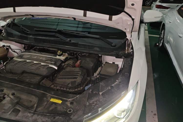 Used Geely Auto Jiajie 2019 1.5TD MHEV DCT Deluxe Edition Engine Bay Left