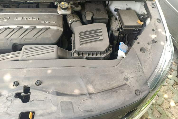Used Geely Auto Jiajie 2019 1.5TD MHEV DCT Deluxe Edition Engine Bay Left