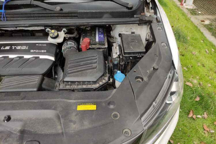 Used Geely Auto Jiajie 2019 1.5TD MHEV DCT Luxury Edition Engine Bay Left
