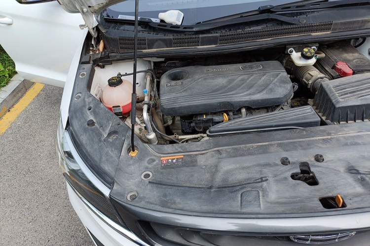 Used Geely Auto Jiajie 2019 1.8TD Automatic Zhaoxiang Model Engine Bay Right