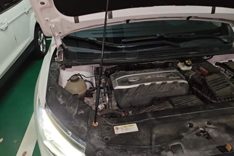 Used Geely Auto Jiajie 2019 1.5TD MHEV DCT Deluxe Edition Engine Bay Right