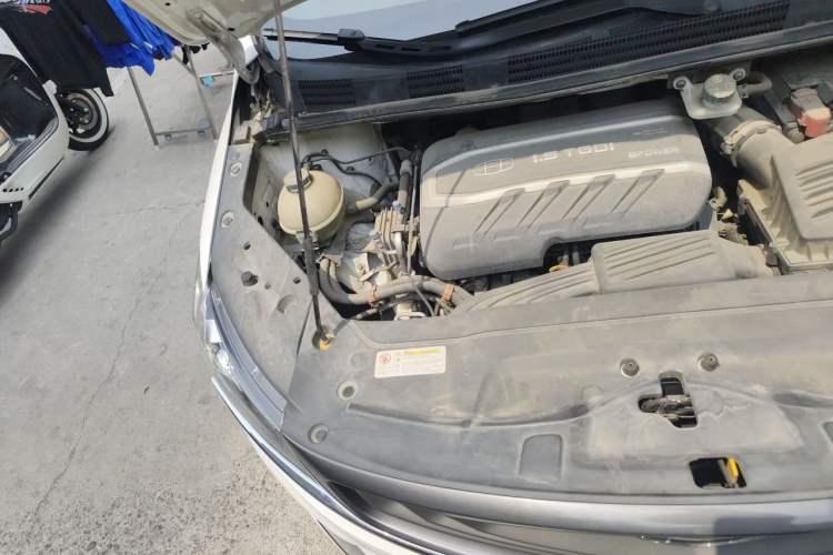Used Geely Auto Jiajie 2019 1.5TD MHEV DCT Deluxe Edition Engine Bay Right