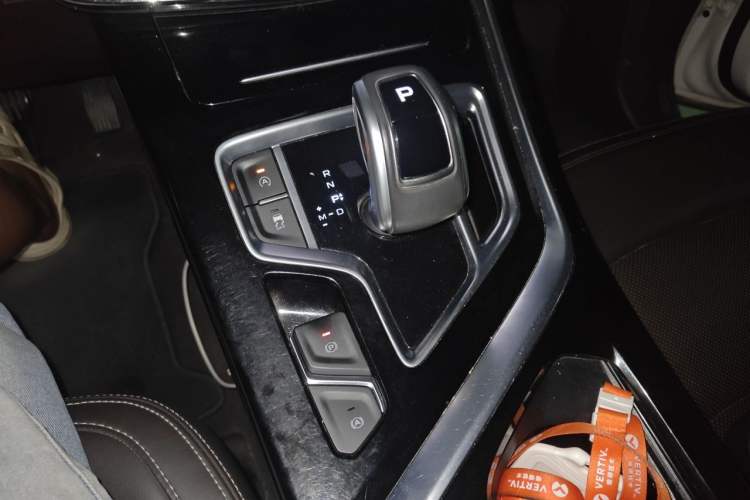 Used Geely Auto Jiajie 2019 1.5TD MHEV DCT Luxury Edition Gear Lever