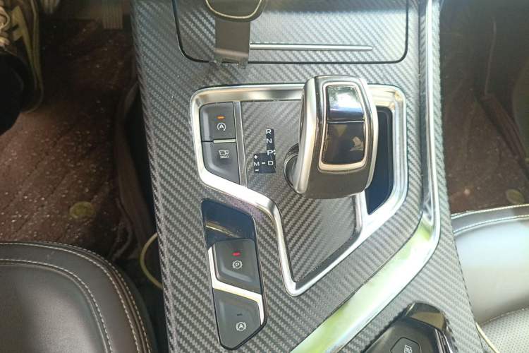 Used Geely Auto Jiajie 2019 1.5TD MHEV DCT Deluxe Edition Gear Lever