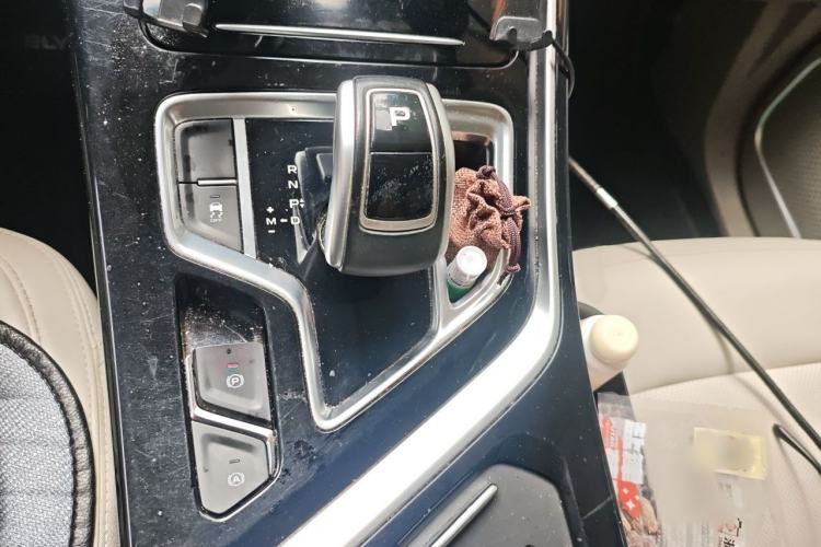 Used Geely Auto Jiajie 2019 1.8TD Automatic Enjoyment Model Gear Lever
