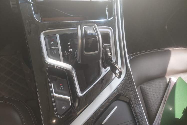 Used Geely Auto Jiajie 2019 1.5TD MHEV DCT Deluxe Edition Gear Lever