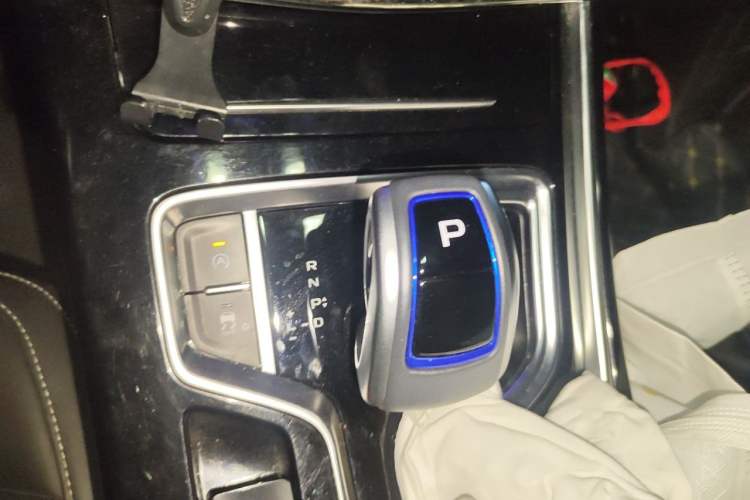Used Geely Auto Jiajie 2019 1.5TD MHEV DCT Deluxe Edition Gear Lever
