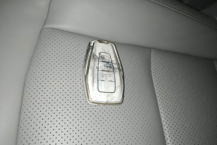 Used Geely Auto Jiajie 2019 1.5TD Manual Comfort Model Interior 1