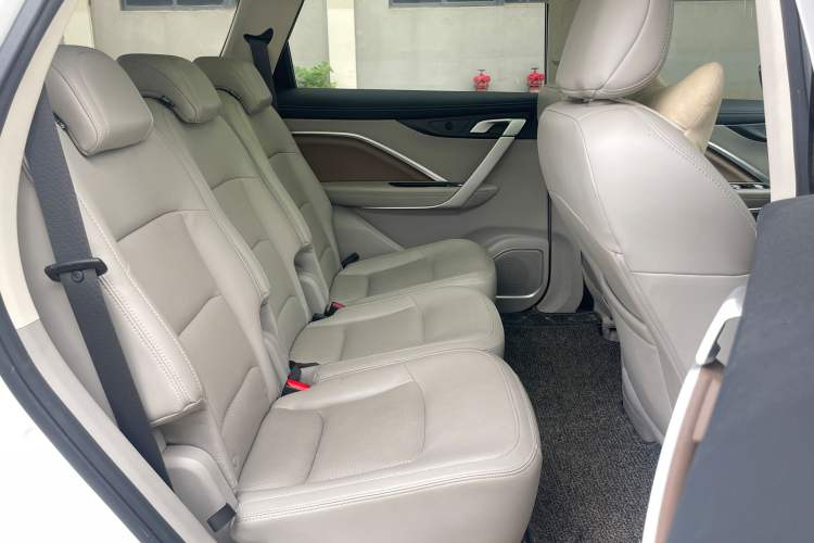 Used Geely Auto Jiajie 2019 1.8TD Automatic Enjoyment Model Interior 2