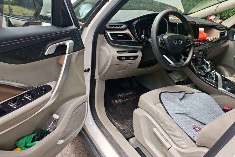 Used Geely Auto Jiajie 2019 1.8TD Automatic Enjoyment Model Interior 3