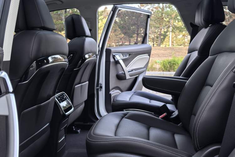 Used Geely Auto Jiajie 2019 1.5TD MHEV DCT Deluxe Edition Interior 4