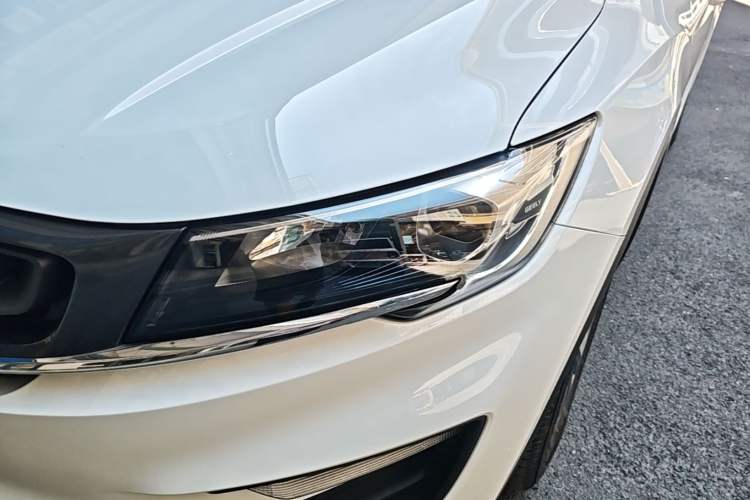 Used Geely Auto Jiajie 2019 1.8TD Automatic Enjoyment Model Left Front Headlight