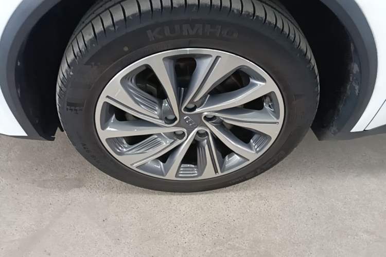 Used Geely Auto Jiajie 2019 1.5TD MHEV DCT Luxury Edition Left Front Wheel Hub