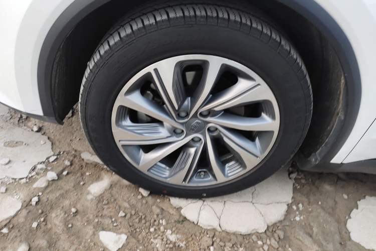 Used Geely Auto Jiajie 2019 1.5TD MHEV DCT Luxury Edition Left Front Wheel Hub