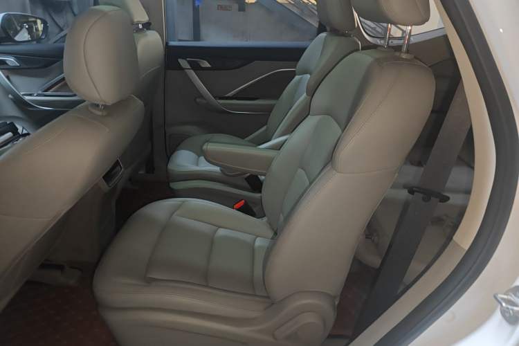 Used Geely Auto Jiajie 2019 1.8TD Automatic Enjoyment Model Left Rear Seat