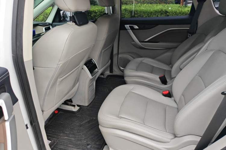 Used Geely Auto Jiajie 2019 1.8TD Automatic Enjoyment Model Left Rear Seat